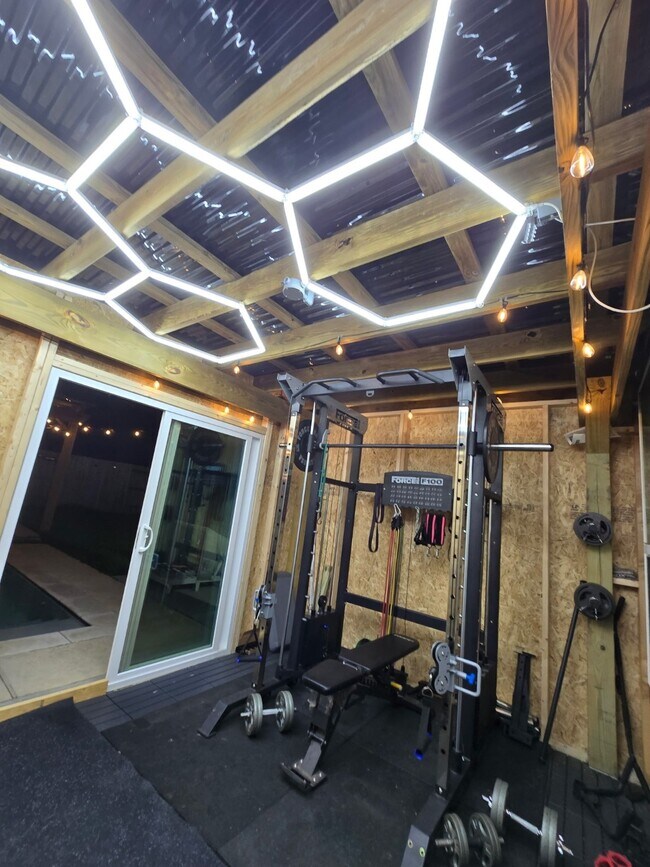 Building Photo - 3508 Saxton Green Rd