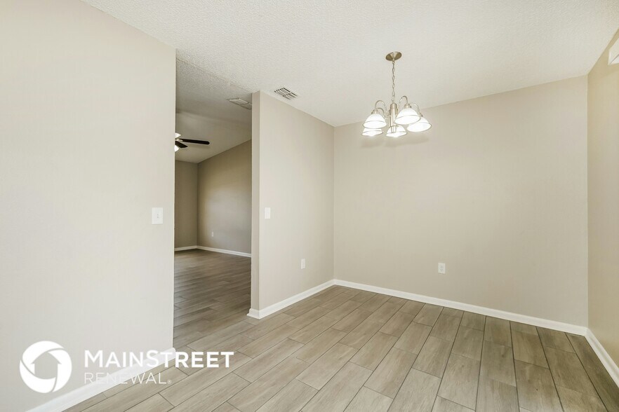 Building Photo - 150 Madera Dr
