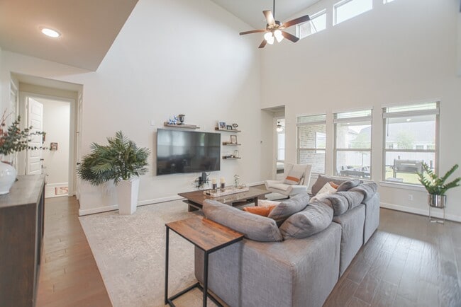 Building Photo - 106 Cedar Hammock Trail