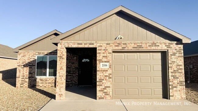 Building Photo - 2516 N Ave O