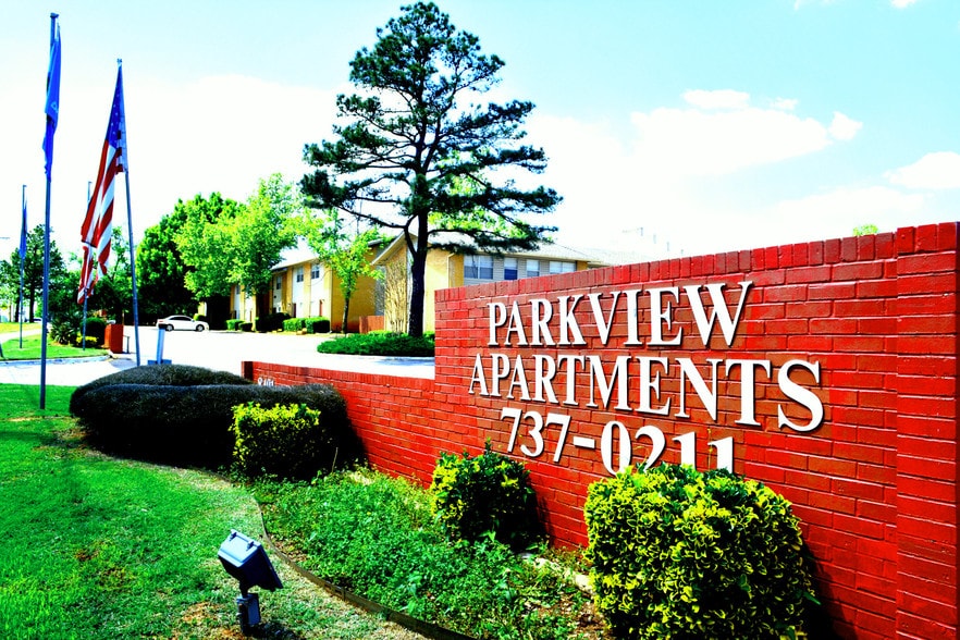 Parkview Apartments 8401 E Reno Ave Midwest City OK 73110 Apartment