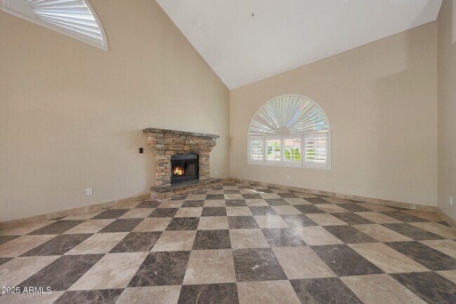 Building Photo - 8830 E Carol Way