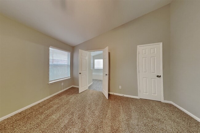 Building Photo - 14619 Becurtesy Ct