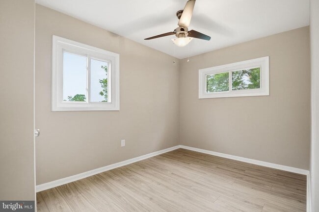 Building Photo - 13206 Staggs Ct