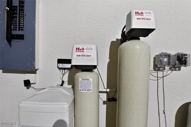 Building Photo - 4301 NW 36th Pl