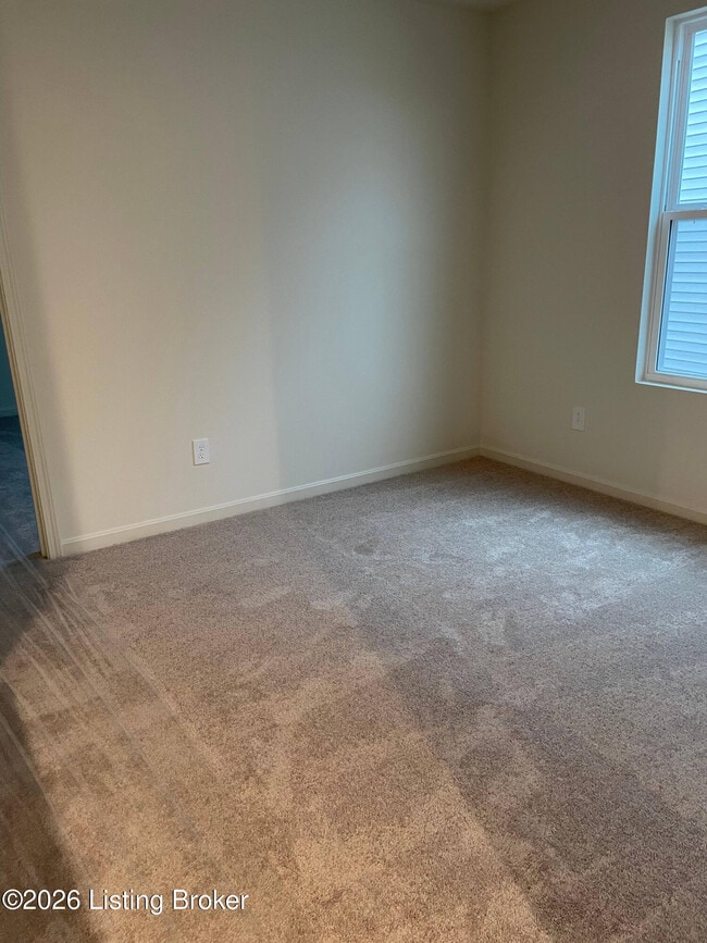 Building Photo - 2850 Fair Ln