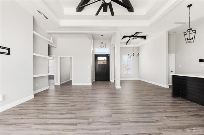 Building Photo - 16 Rabbit Run Ave