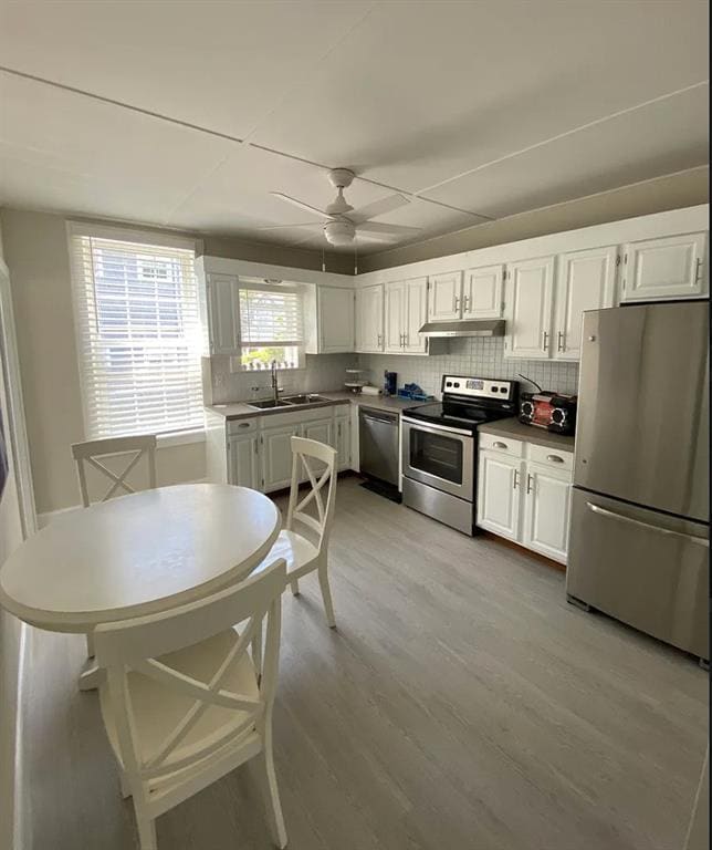 Building Photo - 191 Coggeshall Ave