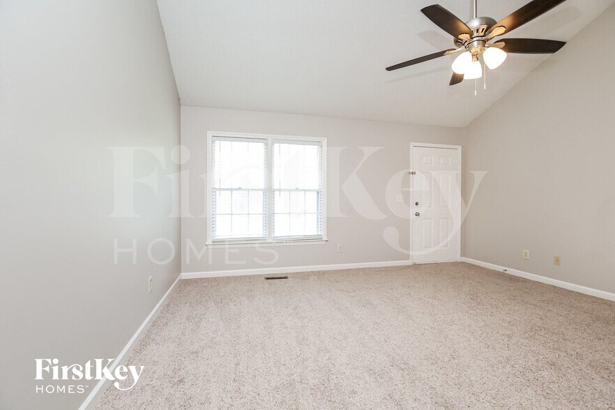 Building Photo - 5496 Burnt Knob Rd