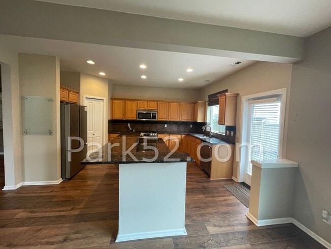 Building Photo - Beautiful 4 Bedroom 3 Bath In The Saddle Creek Community In Fife!