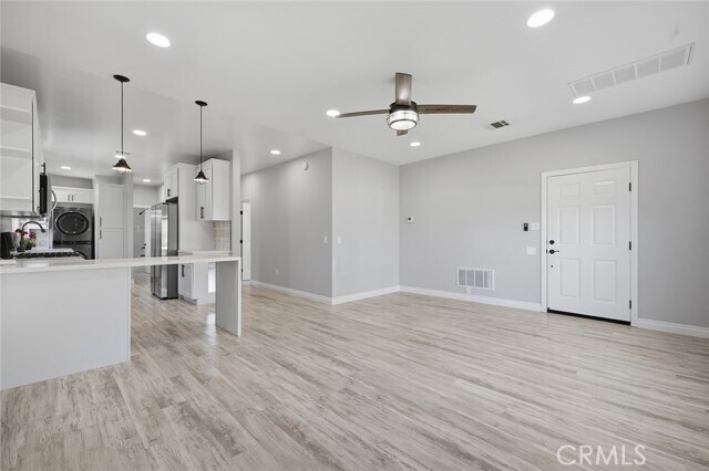 Building Photo - 4167 Denker Ave