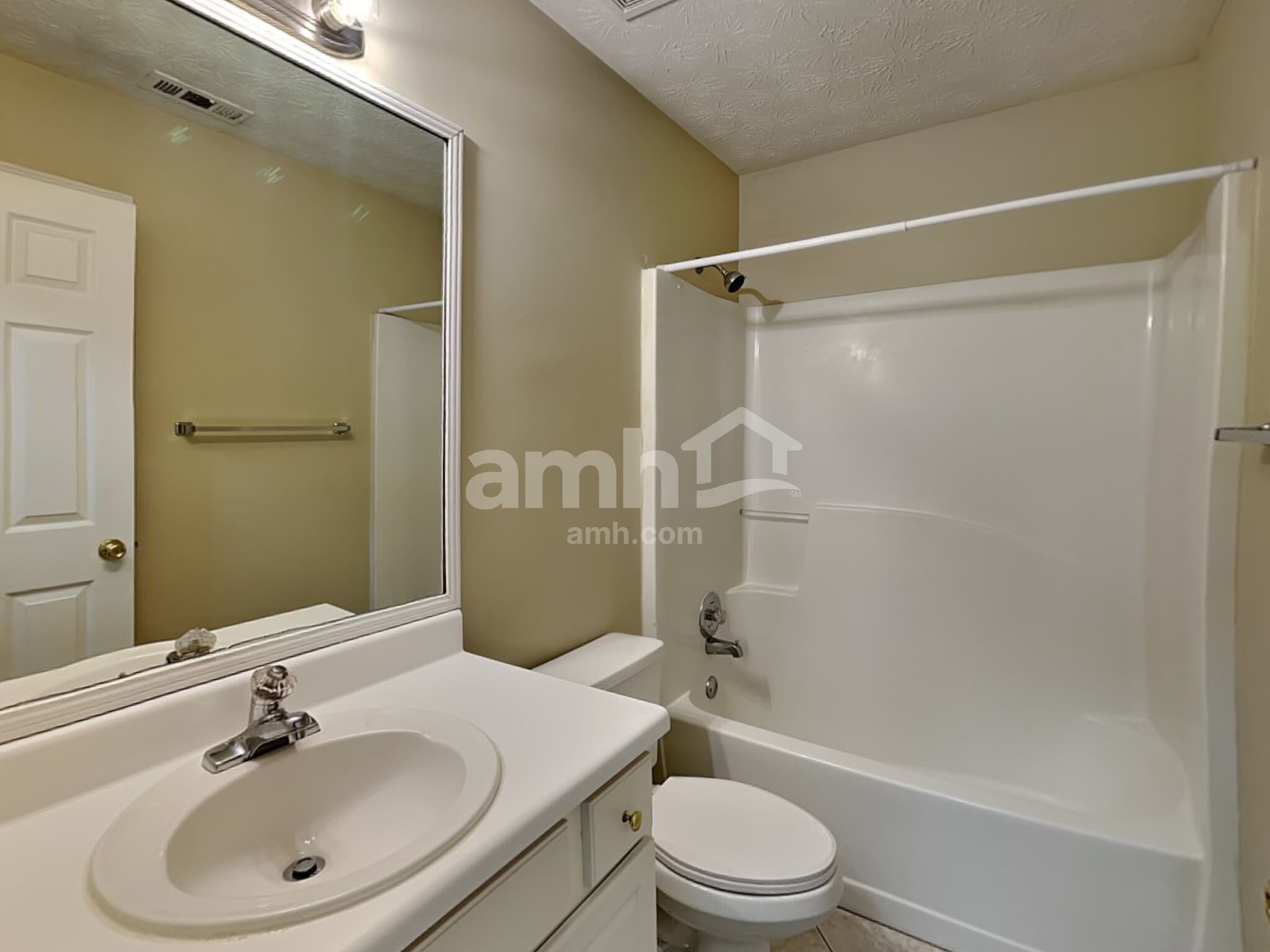 Building Photo - 3270 Hampton Trace Ct