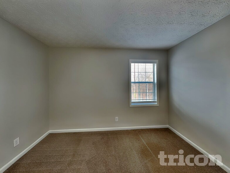 Building Photo - 1567 Kimberly Pl