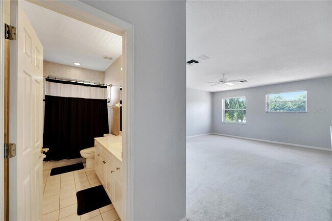 Building Photo - 17904 Cachet Isle Dr