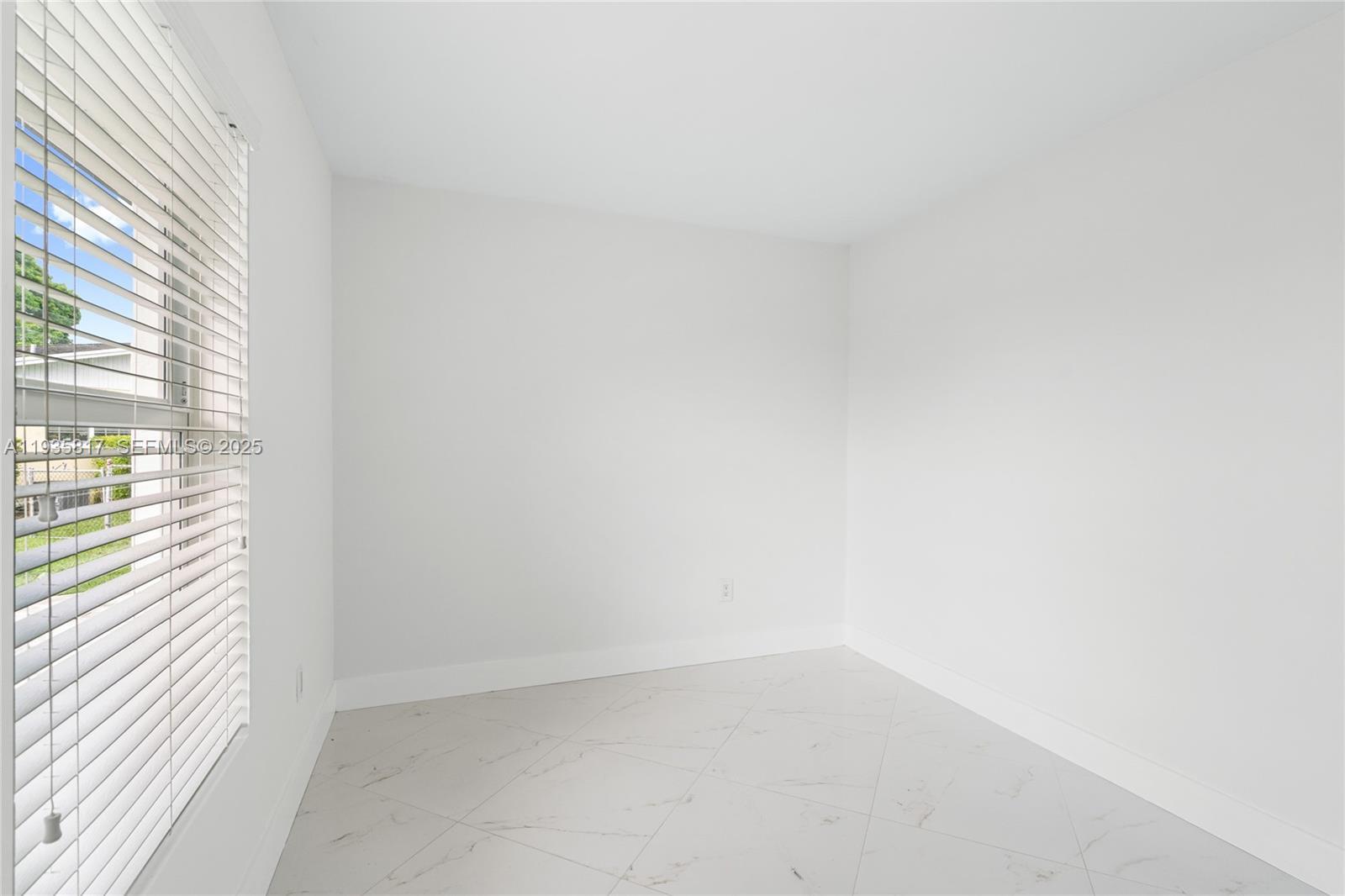 Building Photo - 13611 SW 77th St
