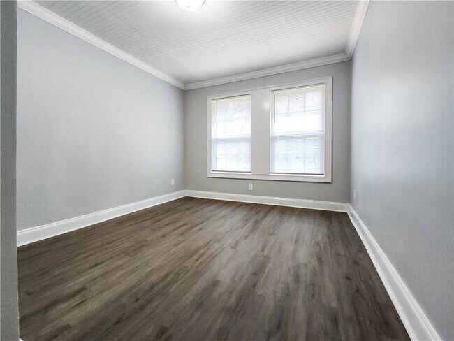 Building Photo - 206 Harwell Rd NW