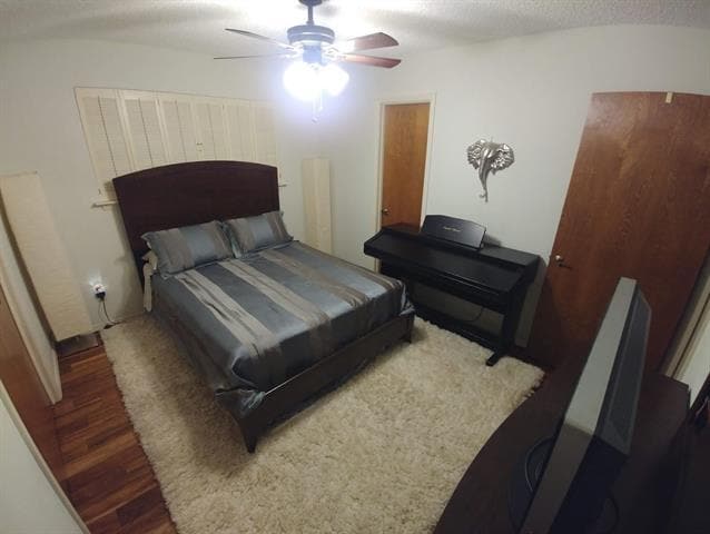 Building Photo - 2721 Knollwood Ct