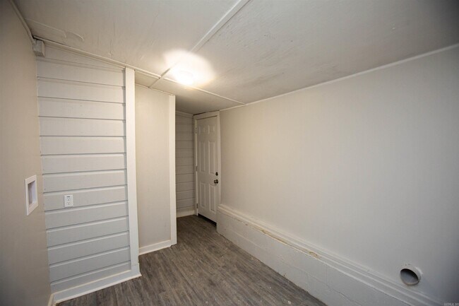 Building Photo - 2015 Franklin St