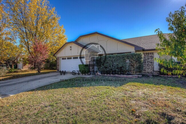 Building Photo - 420 Revolution Ln