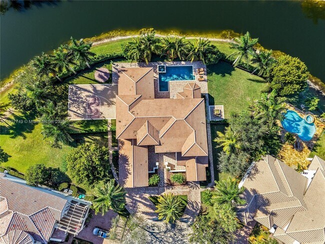 Building Photo - 12008 NW 69th Ct