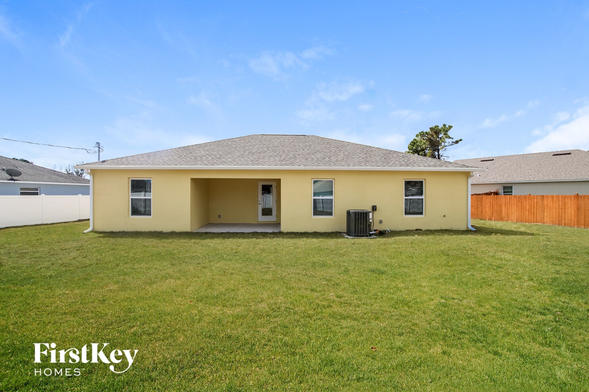 Building Photo - 541 Bird Ave SE