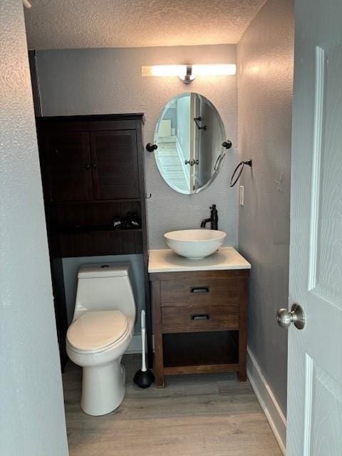 Building Photo - 4127 Dolphin Dr