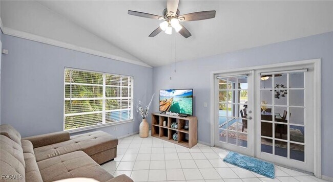 Building Photo - 3107 SW 15th Ave