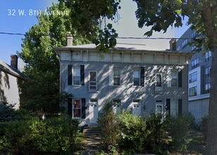 Building Photo - 32 W 8th Ave