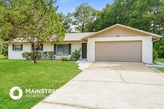 Building Photo - 1325 N Circle Dr