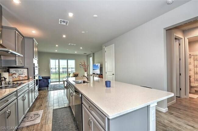 Building Photo - 4713 Arboretum Cir