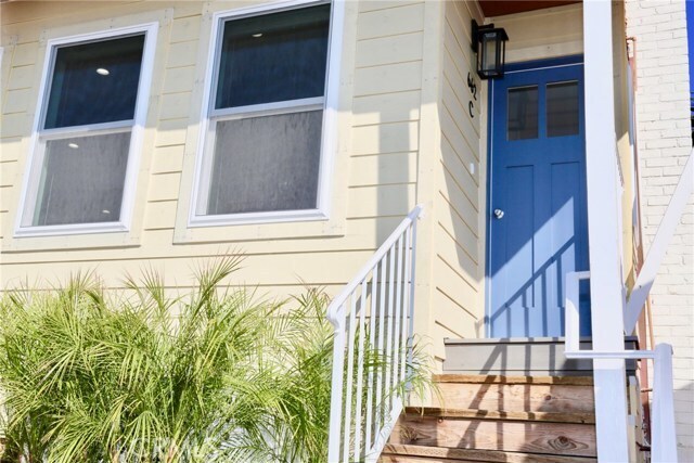 Building Photo - 662 S Coast Hwy