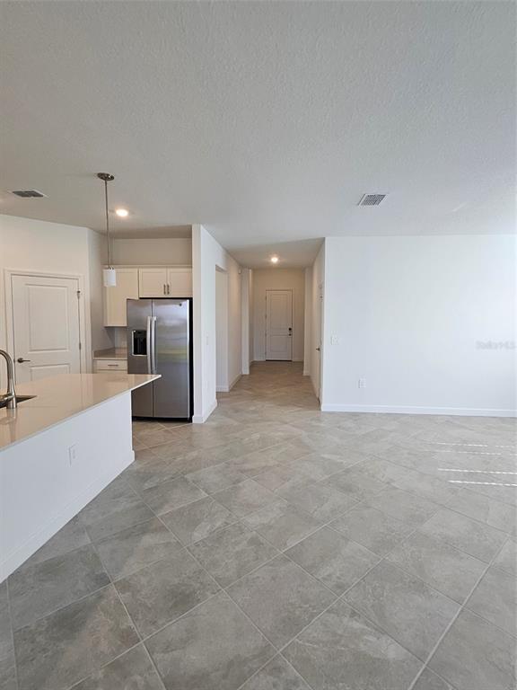 Building Photo - 8351 Waterscape Rd