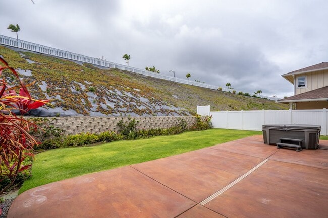 Building Photo - Beautiful Designed Spacious 3 bed/2.5 Bath Home at Kehalani with Ocean Views!