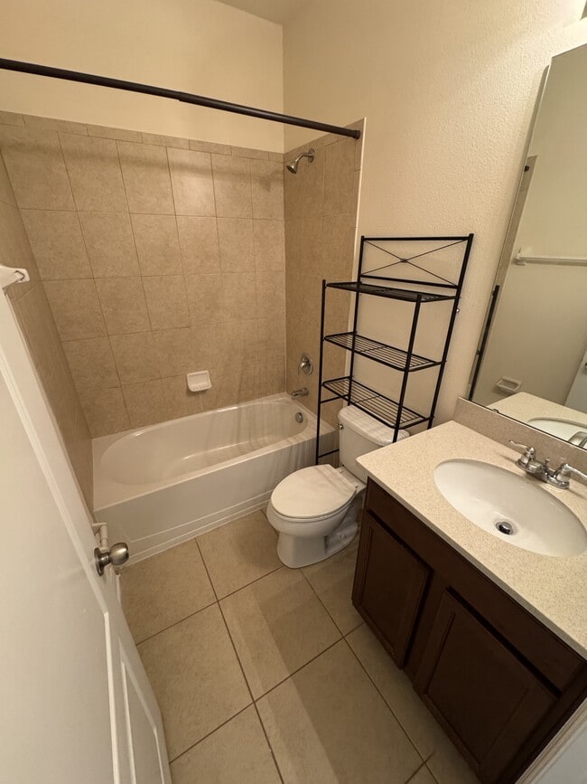 Building Photo - 14241 Oasis Cove Boulevard