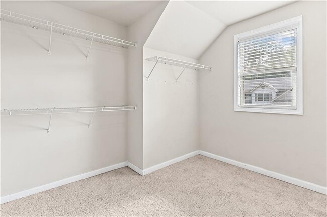 Building Photo - 4127 Water Mill Dr