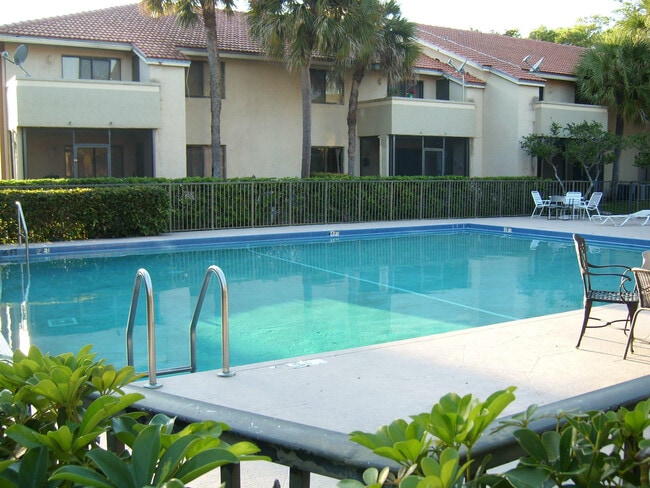 Building Photo - 8442 Coral Lake Way