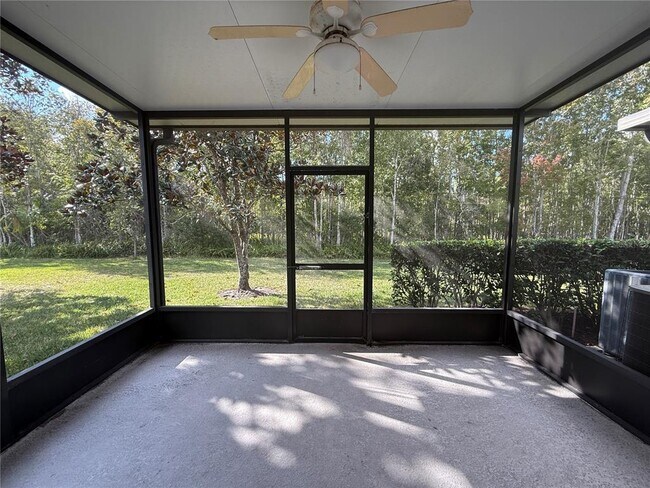 Building Photo - 934 Rock Harbor Ave