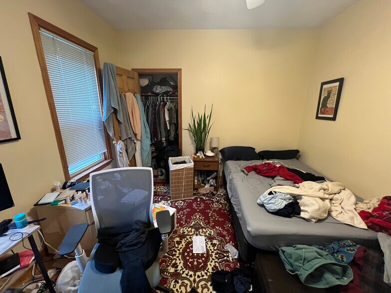 Building Photo - 35 Hancock St