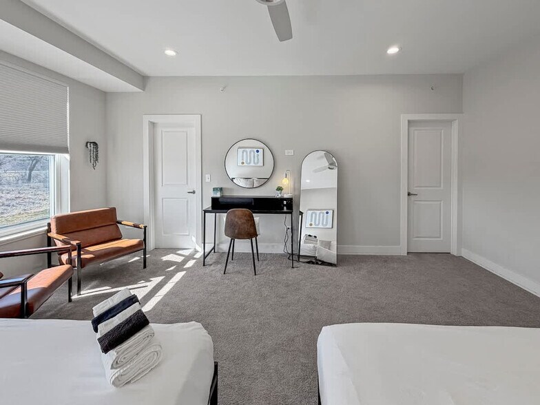 Building Photo - 28411 Torch Pkwy