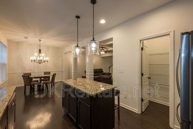 Building Photo - 2662 Stonekey Bend
