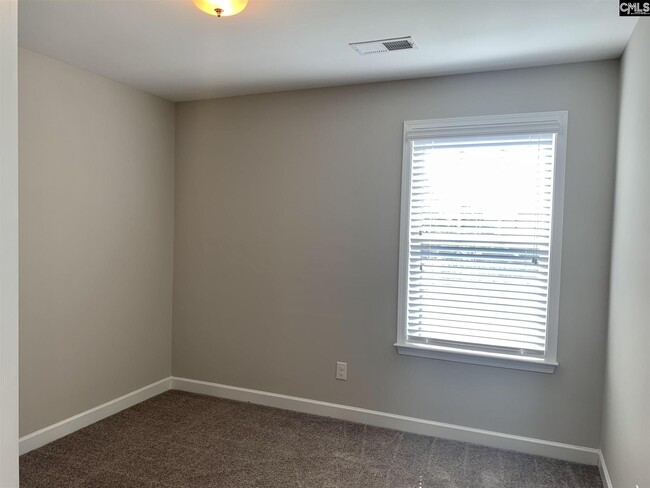 Building Photo - 906 Tuxford Trl