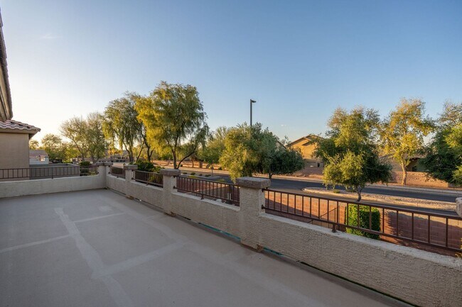 Building Photo - $3,500 For Lease Starting June 1, 2026 4 beds-2.5 Baths 2,421 Sq. Ft.  Amazing Gilbert 85298 Home...