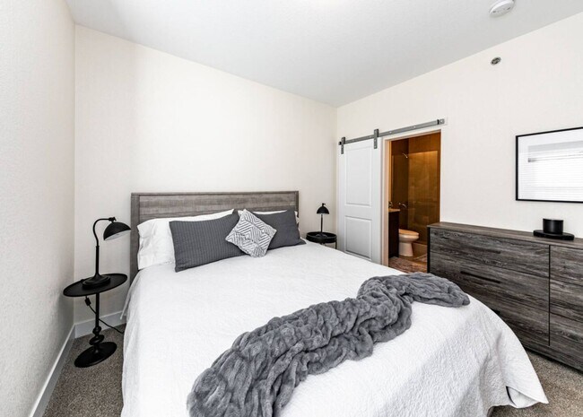 Building Photo - Westside, Next to Nature 2 Bed Luxury Apartment by Garden of the Gods