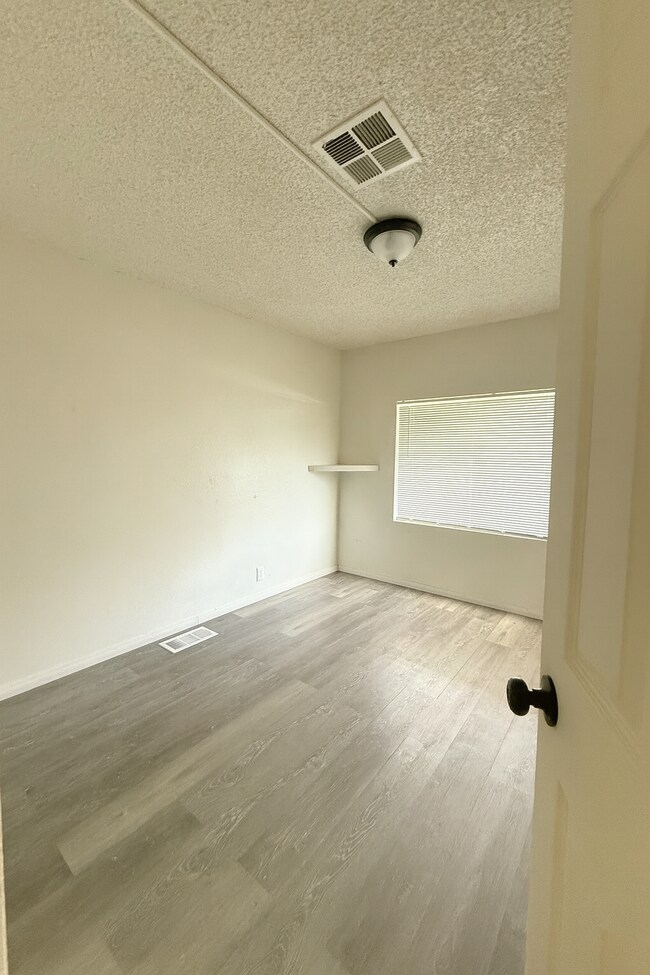 Building Photo - 24425 Woolsey Canyon Rd