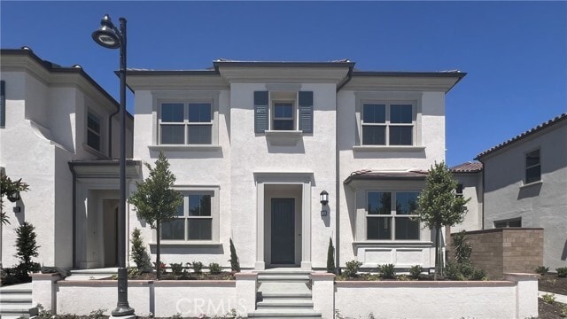 Building Photo - 110 Sunnyside