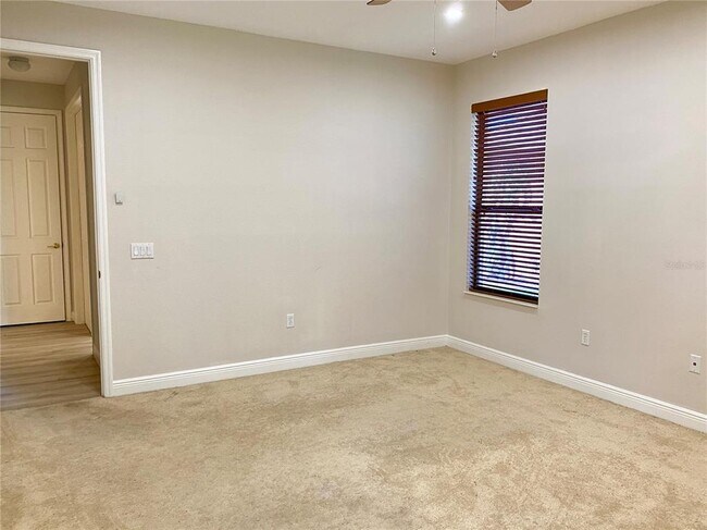 Building Photo - 167 Los Gatos Pl