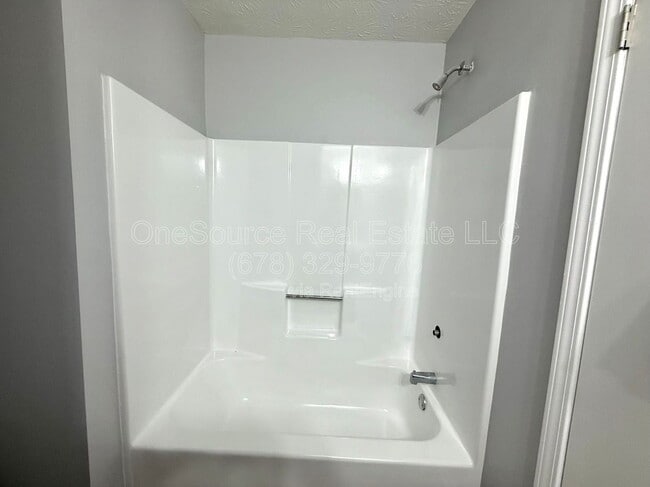 Building Photo - 3626 N Hopkins Ct