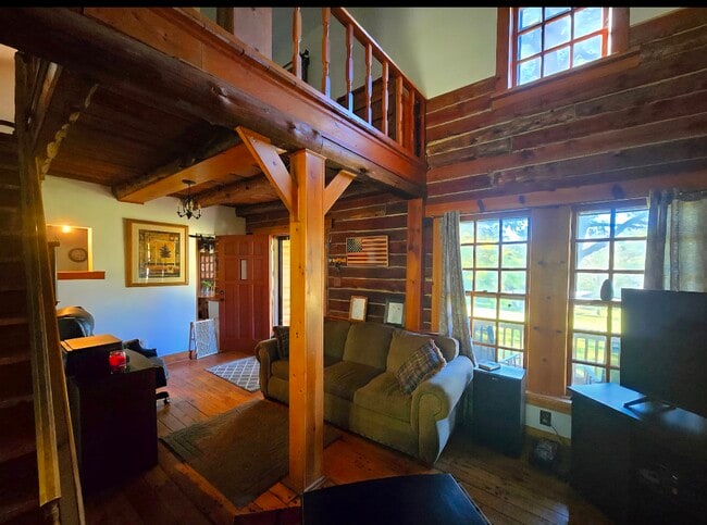 Building Photo - 84 Cotton Ln