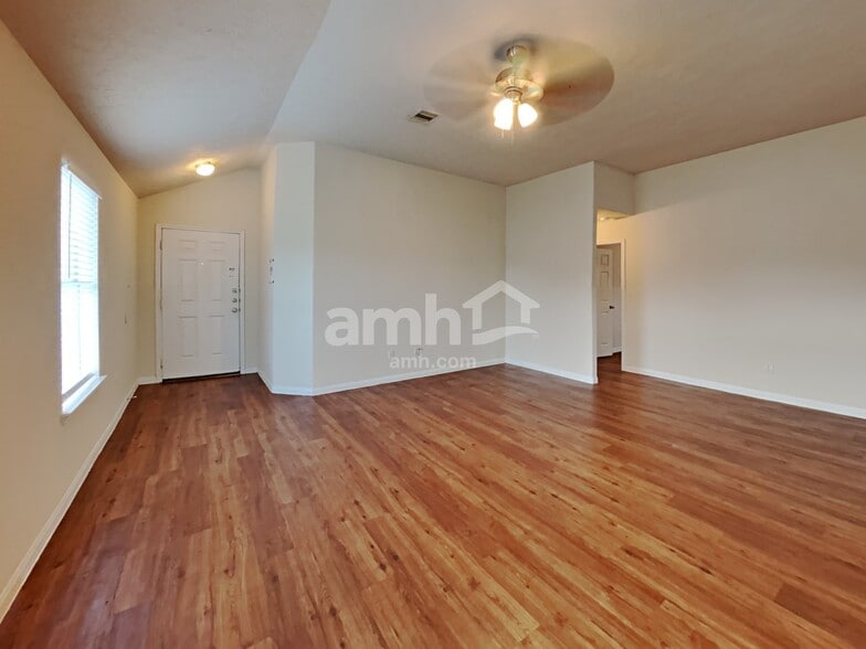 Building Photo - 3947 Hawthorn Glen Ct