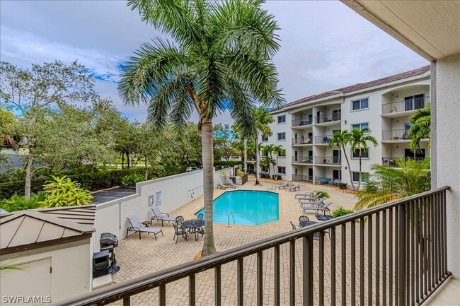 Building Photo - 1100 Pine Ridge Rd